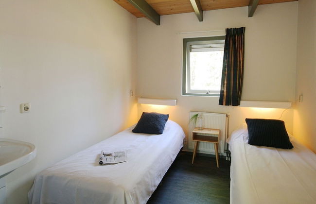 Adapted Bungalow in Appelscha With Terrace - Foto 5