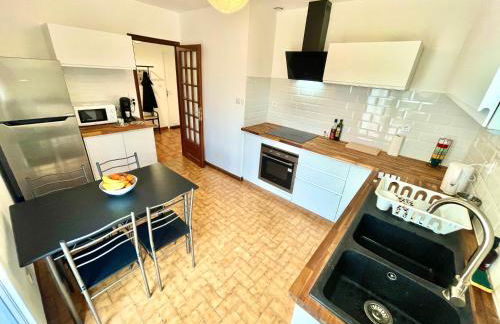 " Au coin du Lys " Garage - Jardin - Wifi - Foto 14