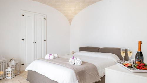 Palazzo Rapanà - Luxury Apt with hydromassage pool - Photo 3