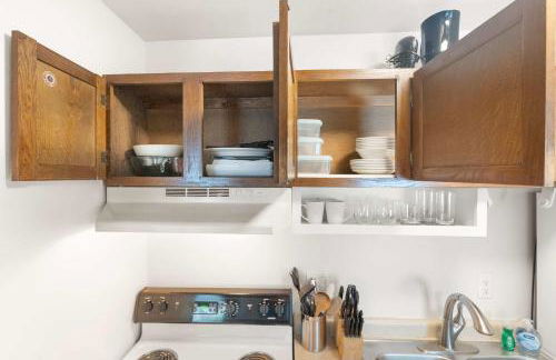 Close to Campus & Hospital with Free Parking - Fast Wifi - Foto 16