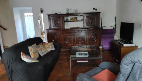 Maison en pierres au cœur d'un village Ardéchois - Photo 2