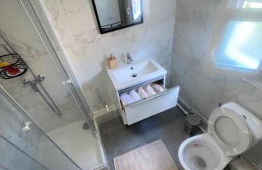 Charmante maison atypique ambiance ville village - Foto 8