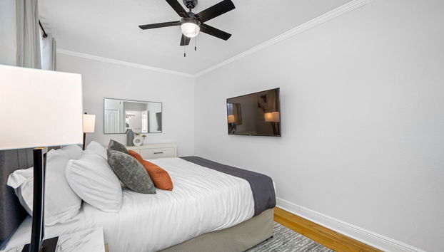 Exquisite Bayview Villa With Pool and Games! - Foto 2, Habitación