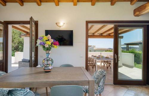 Seafront Villa - 5min to BRANDINCHI I Exclusive Garden I Private Beach I BBQ I Wi-Fi - Foto 17