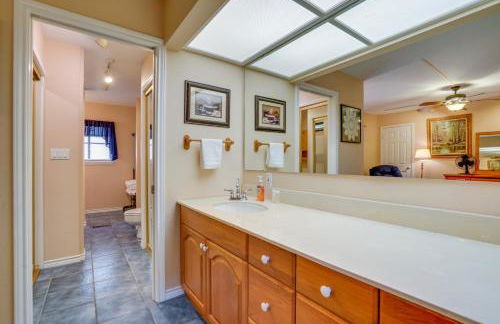 Deck and Gas Grill Riverfront McQueeney Duplex - Foto 15