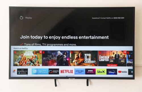 Luxe Cosy&Spacious 2 Bed House - Super Fast Wi-Fi & Private Parking Near GLO Airport & Cheltenham Racecourse - Foto 14