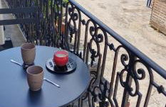 SUPERBE APPARTEMENT porte de la Cité Médiévale à SOMMIERES entièrement rénové très bien équipé 6 pers balcon clim parking privé devant - Foto 40