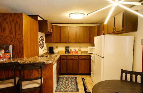 Cozy Ski Lodge Condo I Alpen Villas at Powderhorn Mountain - Foto 6
