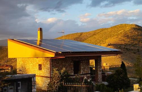 ΒΙΟΚΛΙΜΑΤΙΚΟ ΗΛΙΟΠΕΤΡΟΣΠΙΤΟ στην ΑΡΧΑΙΑ ΒΟΚΕΡΙΑ - Photo 1