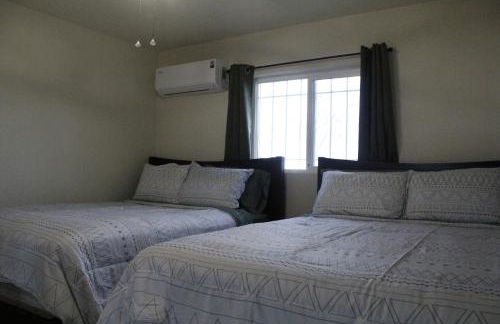 Hummingbird Hill - Entire Cabin - Foto 33