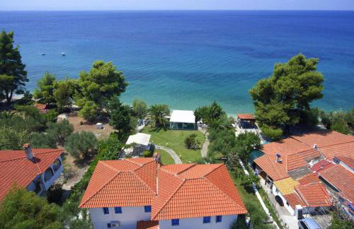 Apartment in Elia Beach with a shared pool - Photo 31