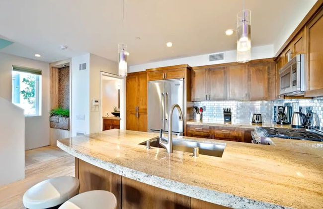 3 BR Roof Deck Ocean Views Hot Tub Beach Block - Foto 17