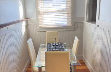 Cozy Craftsman Home Near UW and Downtown - Foto 20