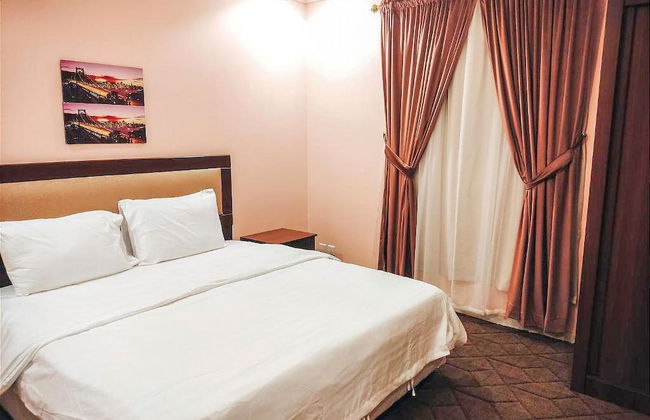 Al Ghubaishi Plaza - Photo 22