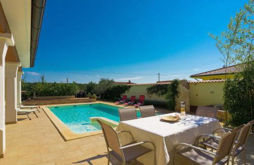 Villa De l'amour by Interhome - Foto 29