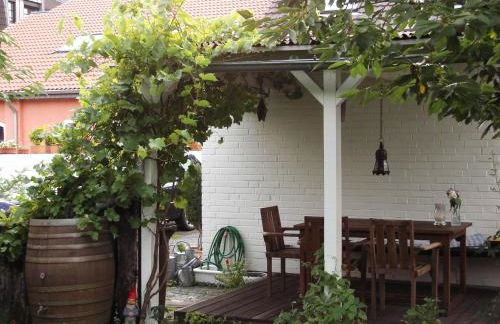 Haus Rothenstein, ruhige FeWo, ca. 10 min. zu Messe und Flughafen - Photo 4