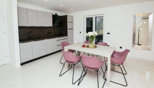 DiDixi Apartments - Photo 4