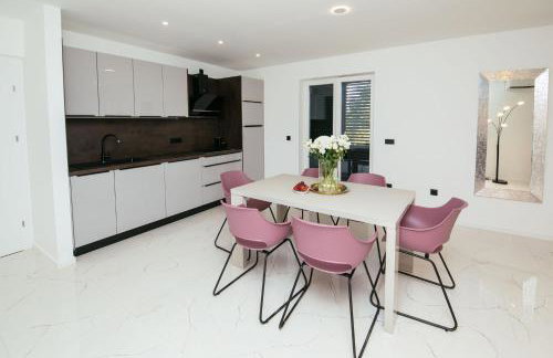 DiDixi Apartments - Photo 5