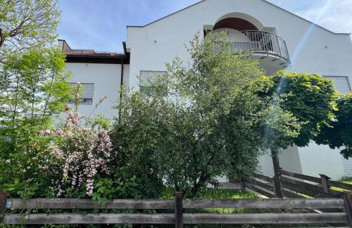 Palmen Apartment direkt in Bad Aibling - Foto 1