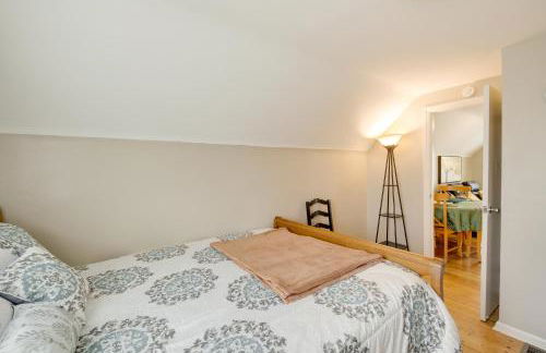 Beech Grove Vacation Rental with Private Yard - Photo 17