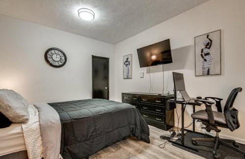 Easy Hwy Access to ATL: Work-Ready Riverdale Home - Foto 20