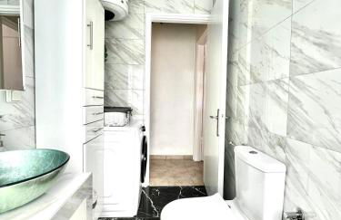 Jungle In The City ,Corfu - Kanoni - Foto 8