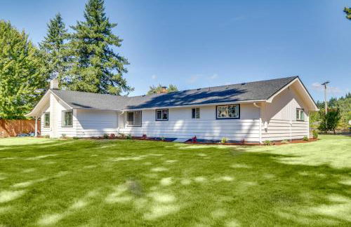 Chehalis Getaway with Golf Course View and Fire Pit! - Photo 26