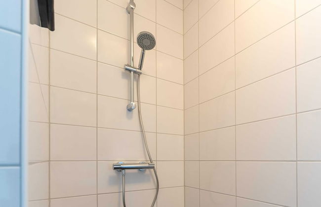 House Near Scherpenisse Beach With Garden - Photo 24