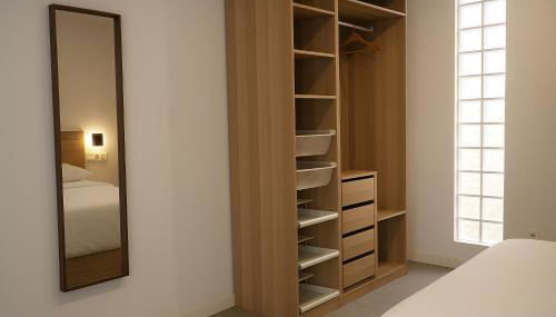 Estupendo Apartamento a 5 min caminando de la Estación de Bus y Tren María Zambrano - Photo 2