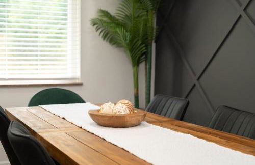 Luxury 5BR Cincinnati, Sleeps 12, Crib, Home Gym, Fenced Backyard - Foto 62