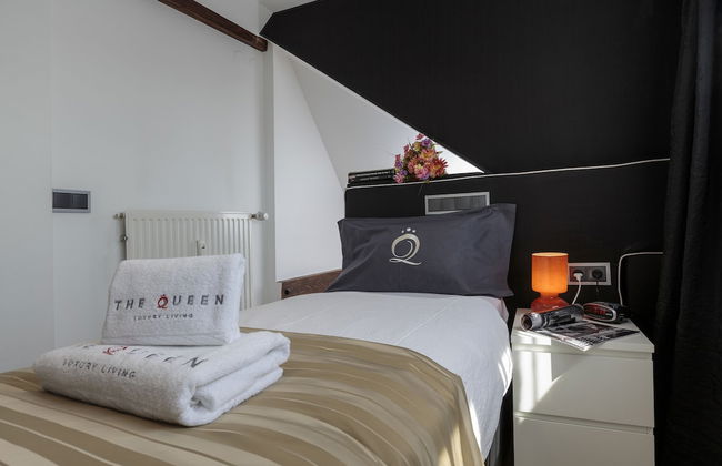 The Queen Luxury Apartments - Villa Medici - Photo 12