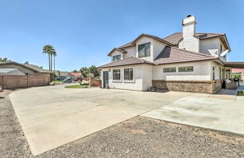 2 Mi to Dtwn Gilbert! Snowbird Escape with Pool - Foto 25