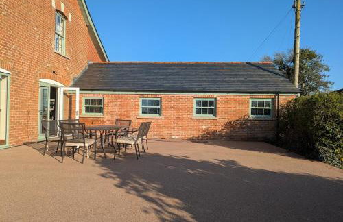 Beautiful Victorian Farmhouse - Foto 34