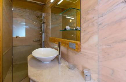 Seafront Ravdoucha Epavlis Athina Villa - Pool, Gym, Sauna, Private Parking, WiFi - Photo 53