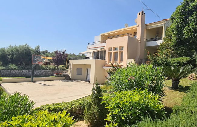 Villa With Private Pool, BBQ Area - Photo 55