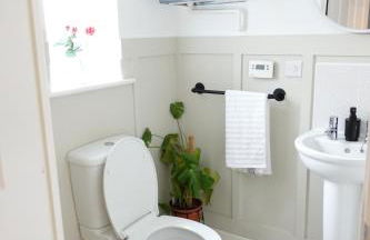 4 bedroom, Sleeps 12, Free Parking - Foto 10