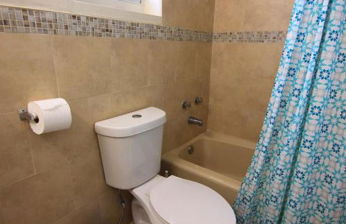 Sunny Isles Apartments by MiaRentals - Photo 10