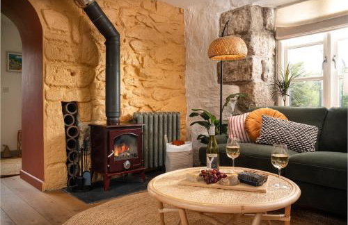 Naut Retreat - Idyllic hideaway with hot tub, gym & gamesroom ideally located in Zennor near St Ives - Photo 14