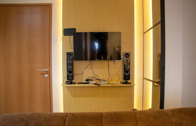 Modern And Classic 1Br At Evenciio Apartment - Foto 10