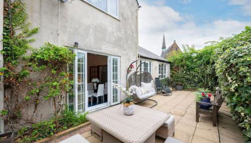 5 Bed Home with Private Parking - 25 Mins To Central London - Foto 2, Garden