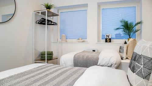 Luxury Apartment - Sleeps 5 - Rose Platinum Properties - Foto 5