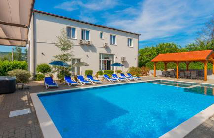 Villa Elena - Makarska by Villas Guide - Foto 1