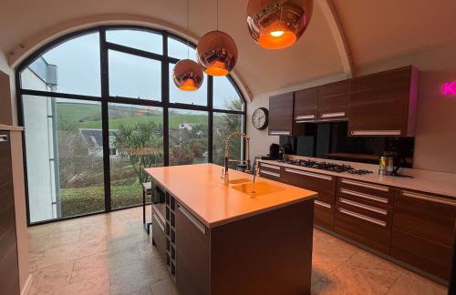 The Lookout - Unique Architectural Modern Home - Foto 80