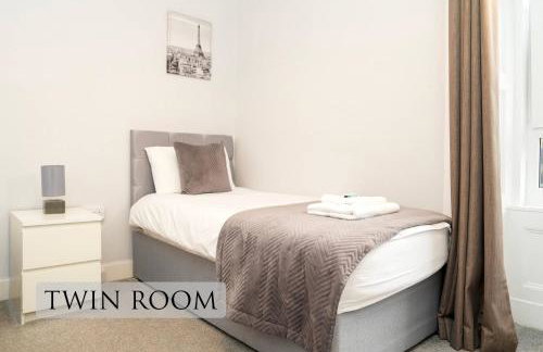 Modern City Centre Apartment in Central Hub - Foto 31