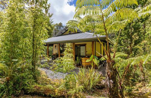 Volcano Tea House Cottage-SpaBath-HotTub-FirePlace - Foto 67