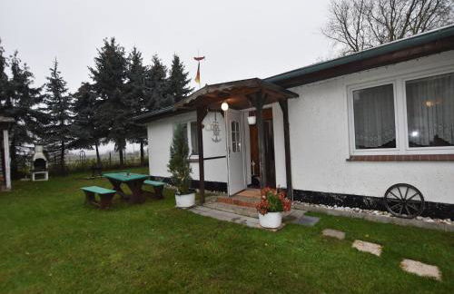 Cozy Bungalow in Stove Germany near Baltic Sea - Foto 1