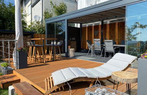 Lina's Ferienwohnungen - zwei moderne FeWos mit Sauna im Haus und fantastischem Ausblick - Foto 29