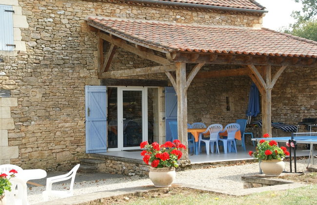 Spacious Holiday Home in Besse With Swimming Pool - Foto 26
