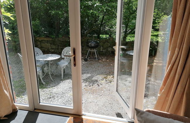 Countryside Cottage Retreat at Ty'r Cwm Farm - Photo 30