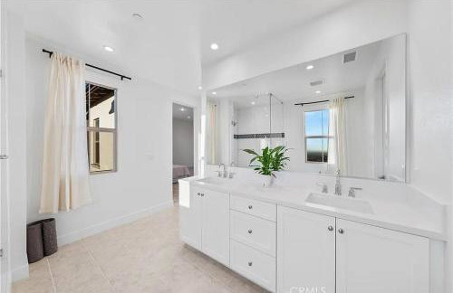 Hidden Gem New 4B3B House UCI Disney Amazing view - Foto 26